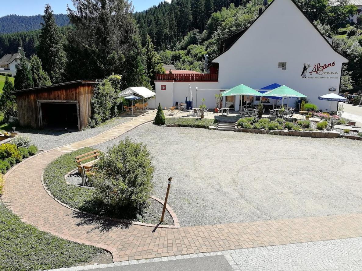 Hotel Restaurant Albans Sonne Bad Rippoldsau-Schapbach Exteriör bild