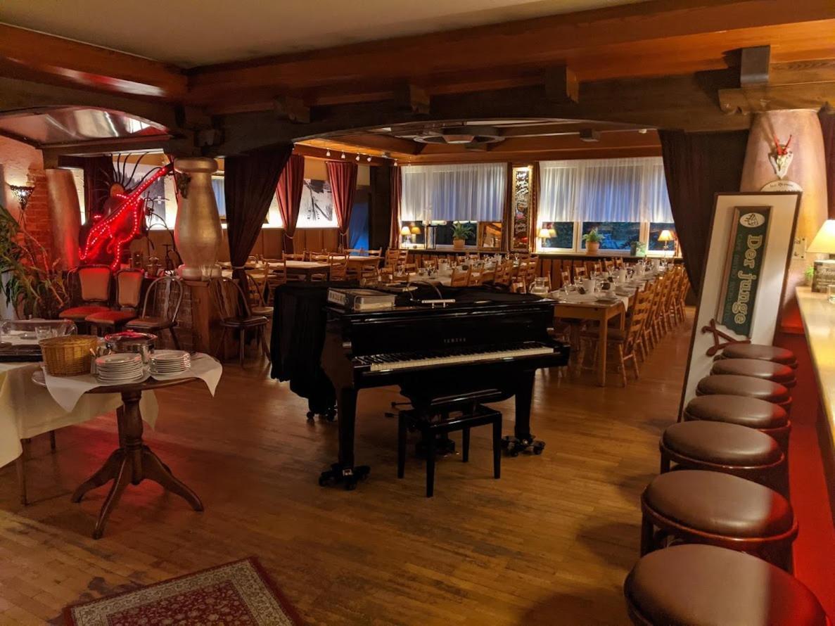 Hotel Restaurant Albans Sonne Bad Rippoldsau-Schapbach Exteriör bild