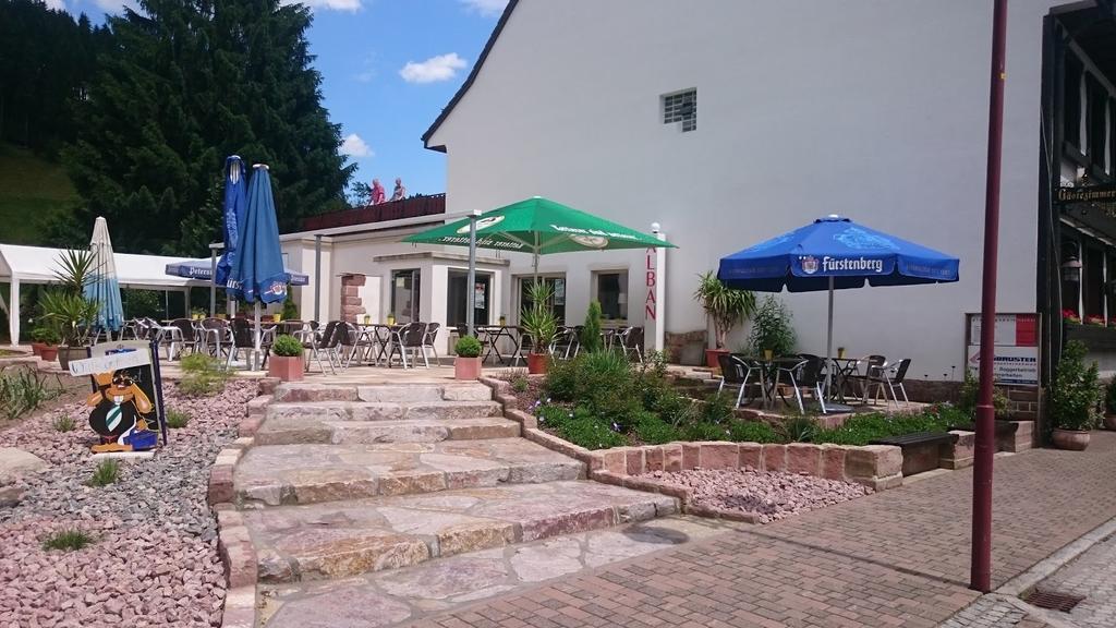 Hotel Restaurant Albans Sonne Bad Rippoldsau-Schapbach Exteriör bild