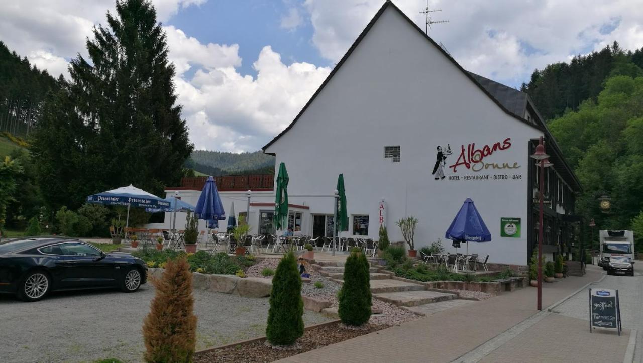 Hotel Restaurant Albans Sonne Bad Rippoldsau-Schapbach Exteriör bild